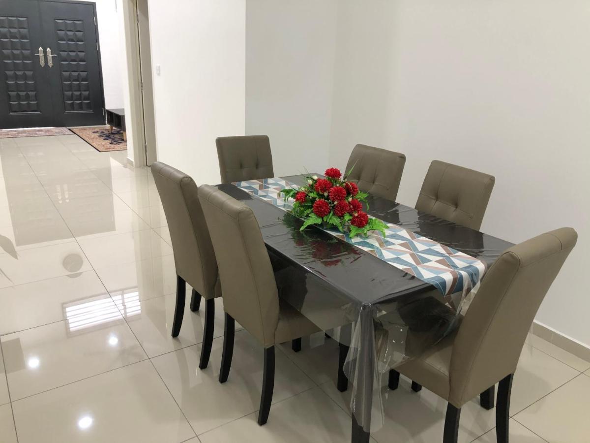 Holiday home Casastayz Kluang